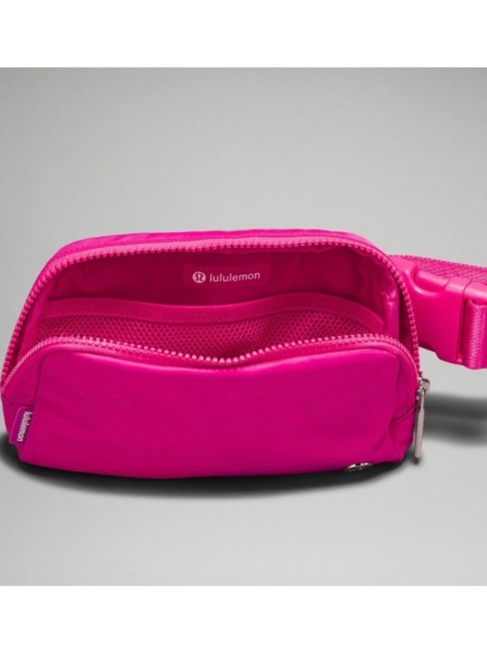 Lululemon everywhere belt bag Hot Pink - Picture 9 of 11